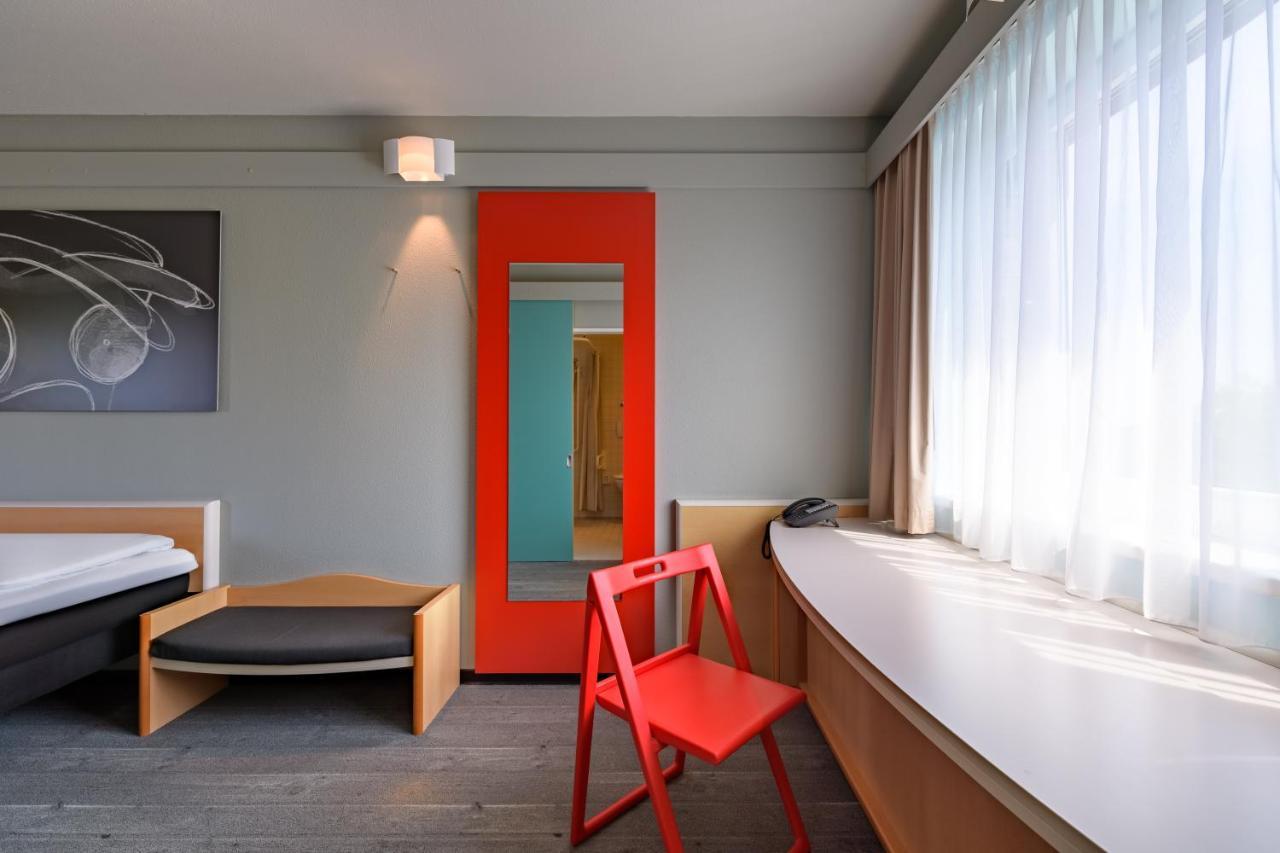 Ibis Hamburg Alsterring Hotel Exterior foto